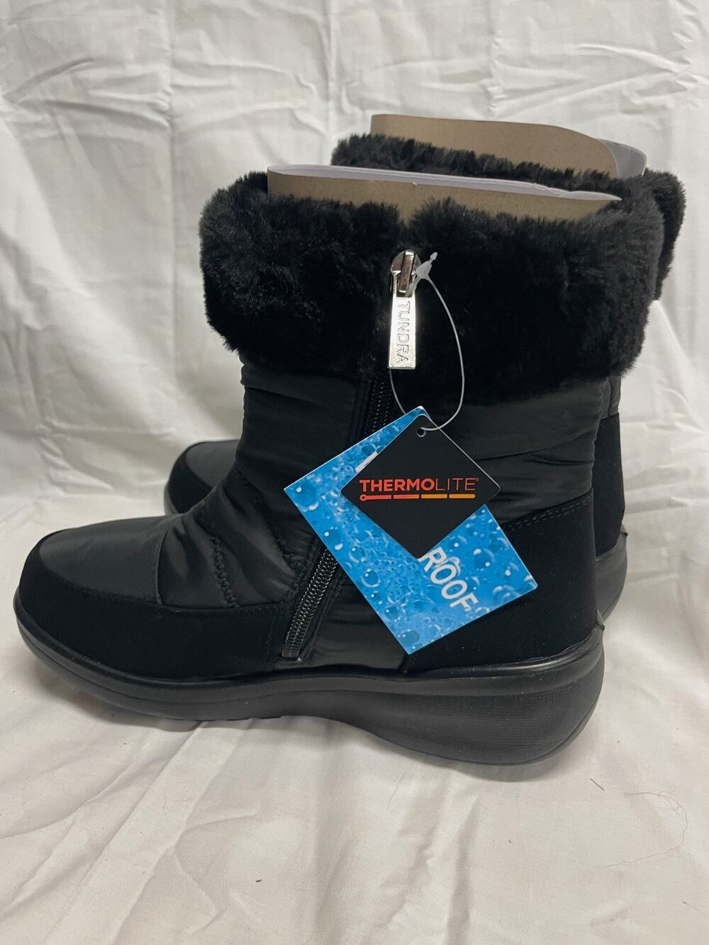 Tundra Women's Boots Size 8 Black SALLE New in Box Waterproof Winter Snow